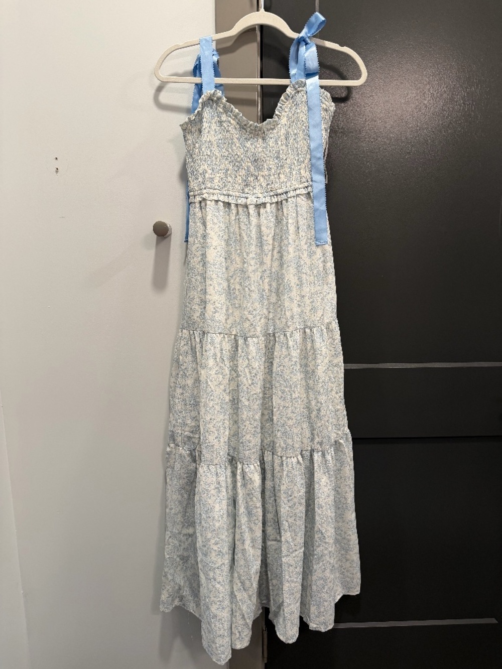 J.NNA Smocked Floral Maxi Dress